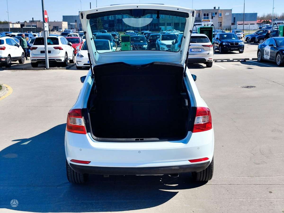 Skoda Rapid, 1.4 l., hatchback