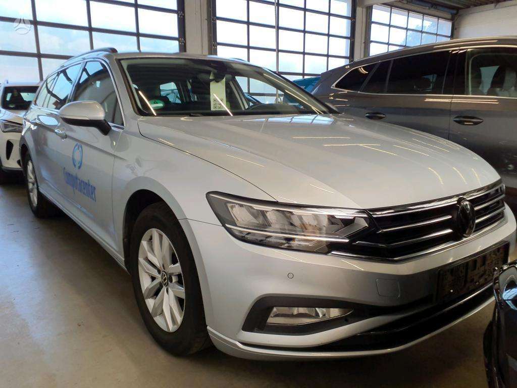 Volkswagen Passat - 2