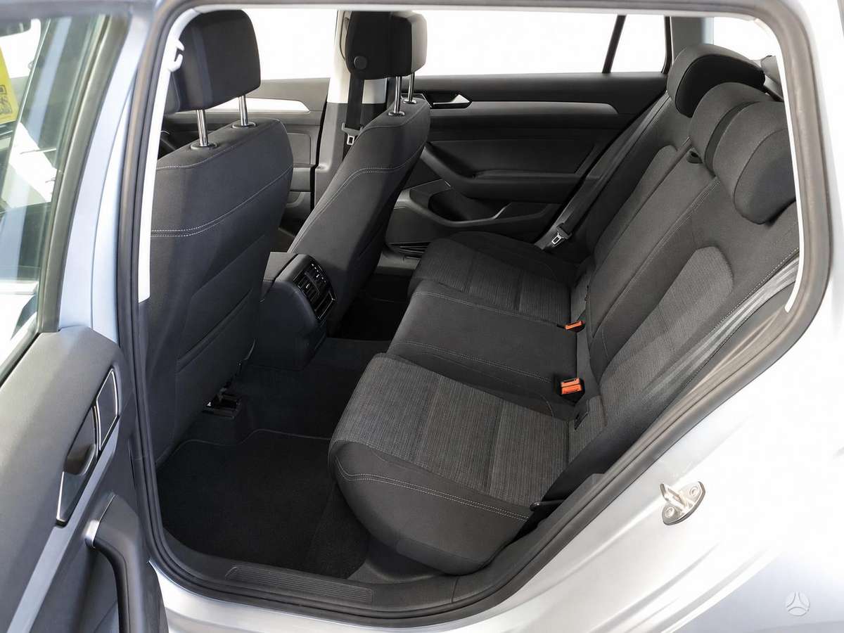 Volkswagen Passat - 6