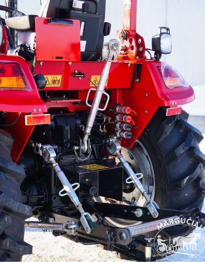 Dong Feng DF504GT, 50 AG, тракторы