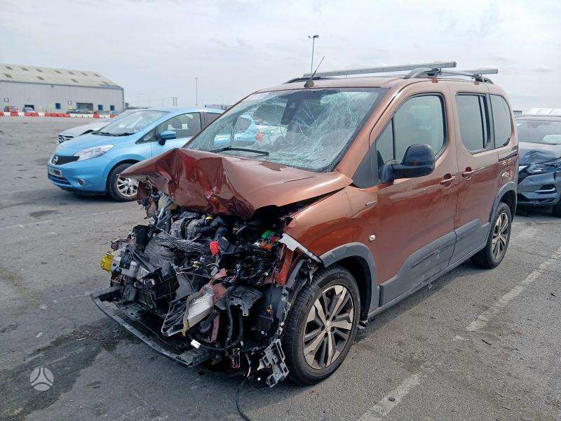 Peugeot Rifter for parts