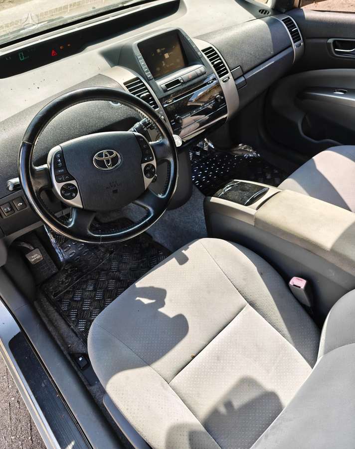 Toyota Prius, hatchback
