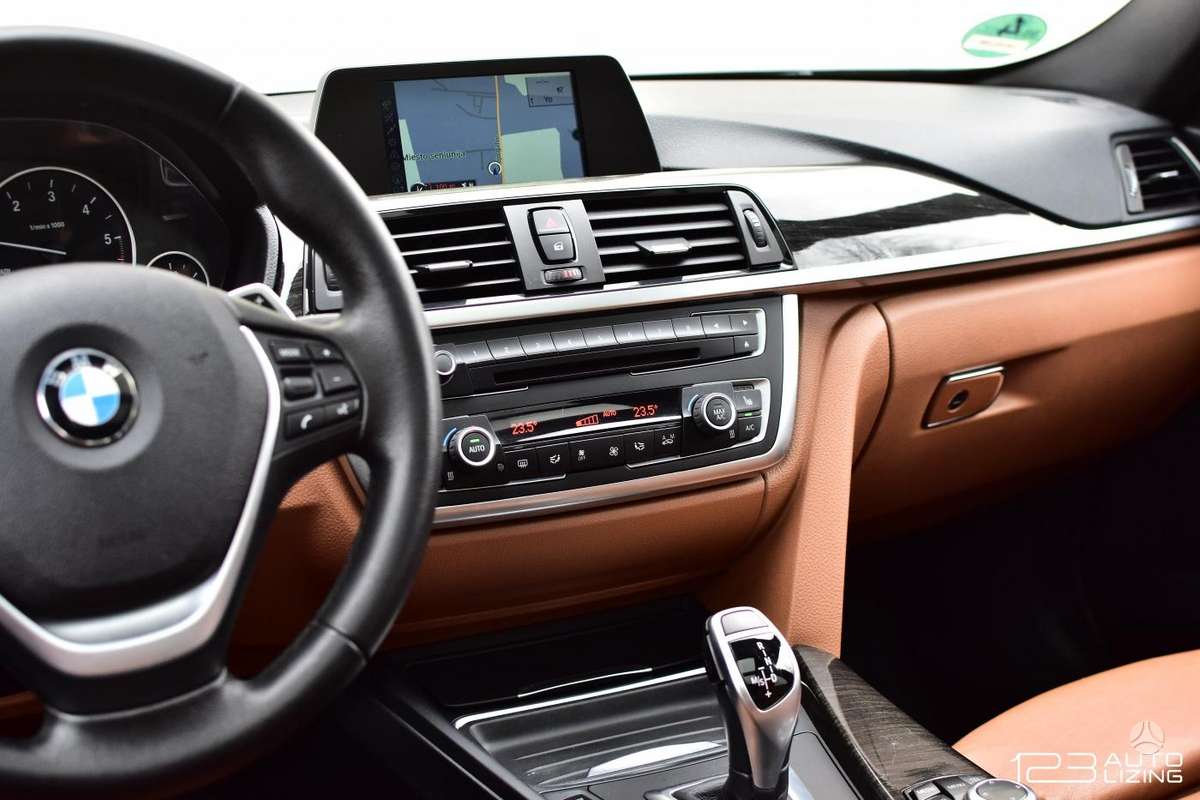 BMW 320, 2.0 l., wagon