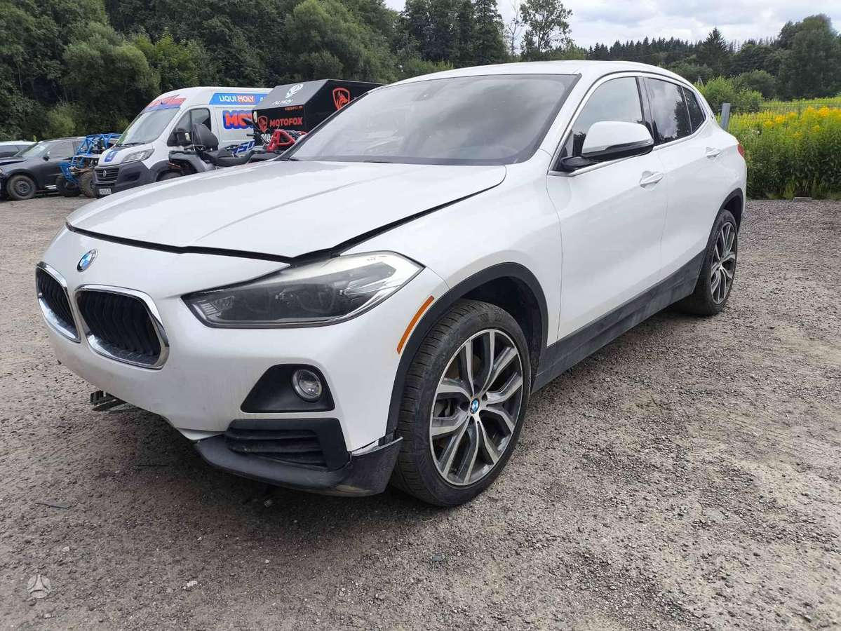 BMW X2, 2.0 l., off-road / crossover