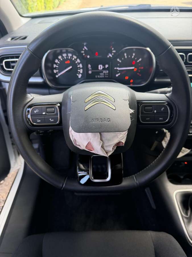 Citroen C3, 1.2 l., hatchback