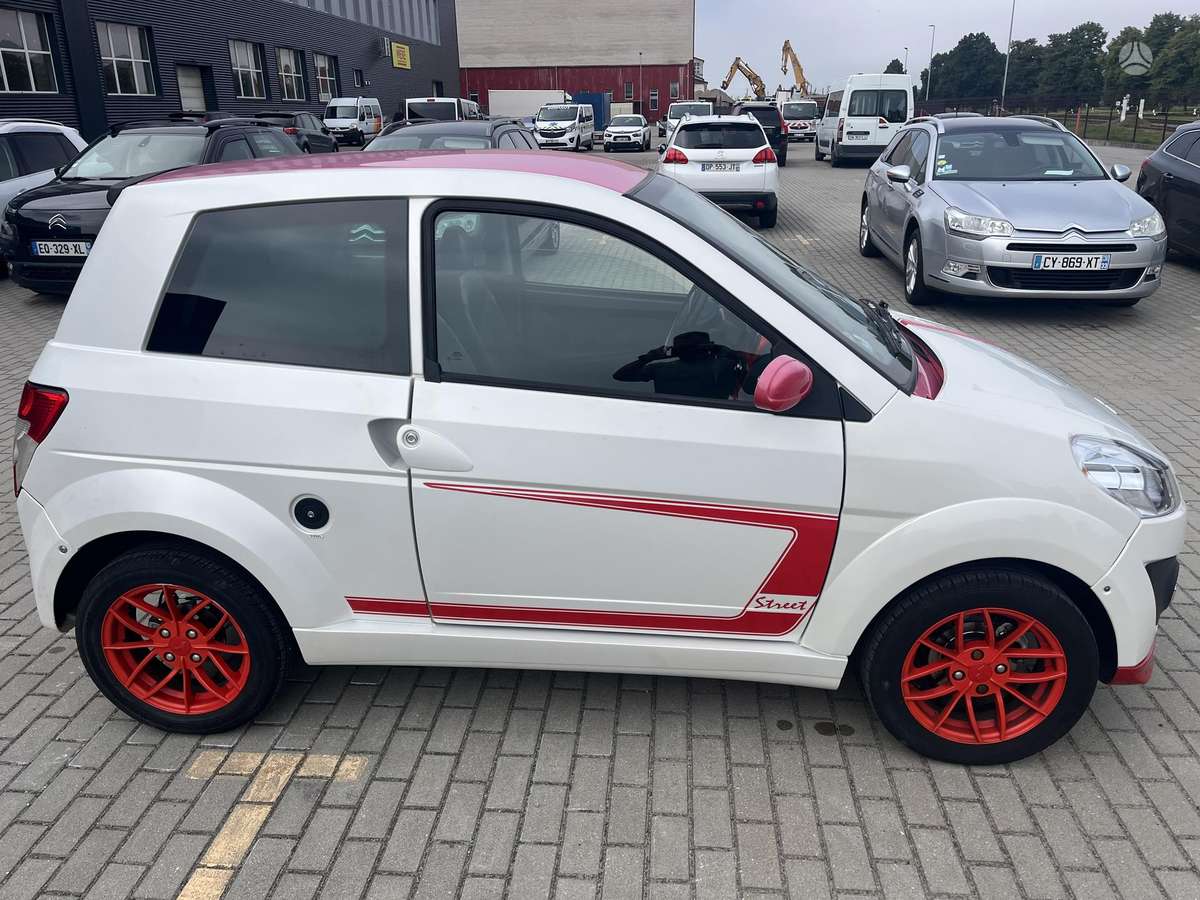 Ligier ixo, 0.4 l., Хэтчбек