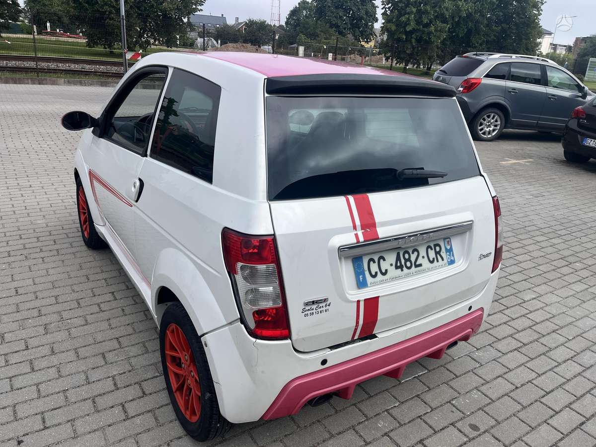 Ligier ixo, 0.4 l., Хэтчбек