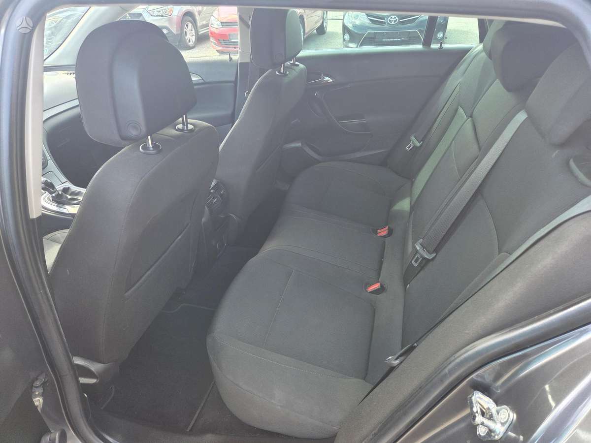 Opel Insignia, 2.0 l., Универсал