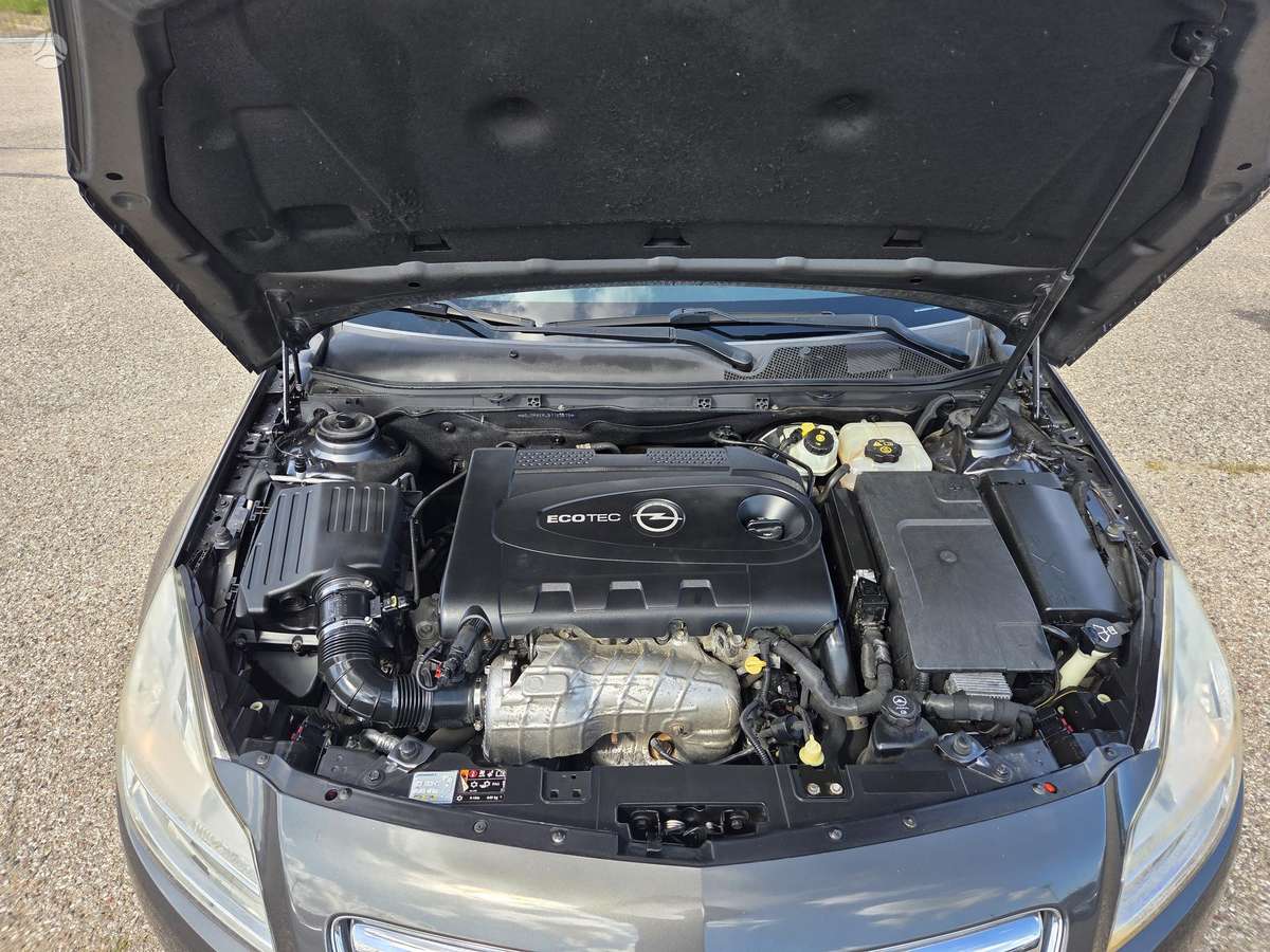 Opel Insignia, 2.0 l., Универсал