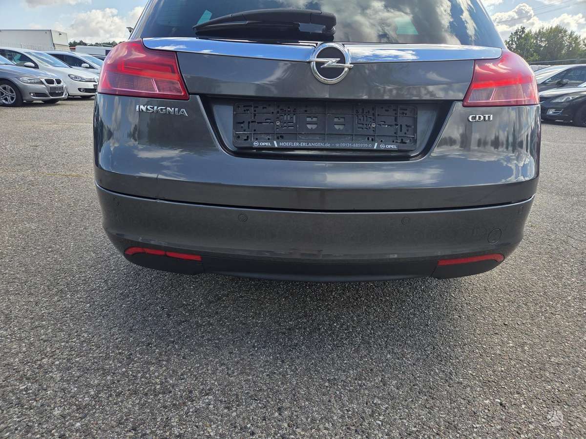 Opel Insignia, 2.0 l., wagon
