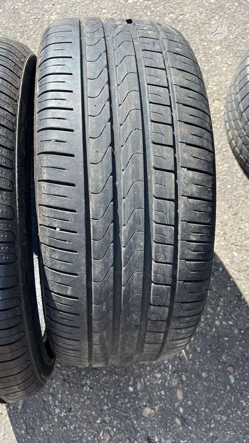 Pirelli Cinturato P7, summer 235/40 R19