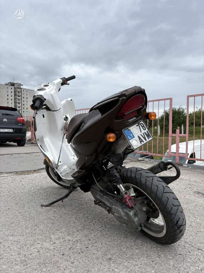 Yamaha Aerox 49cc, мотороллеры / мопеды