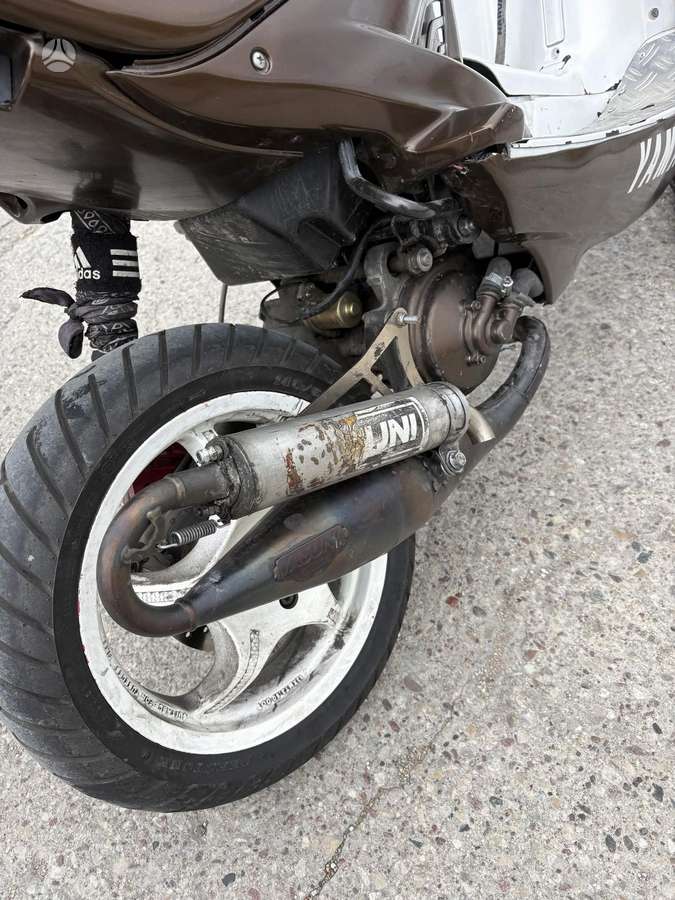 Yamaha Aerox 49cc, мотороллеры / мопеды