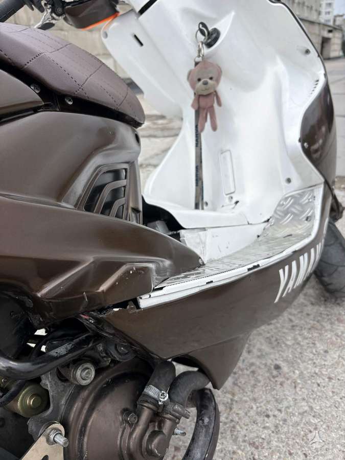 Yamaha Aerox 49cc, scooters / mopeds