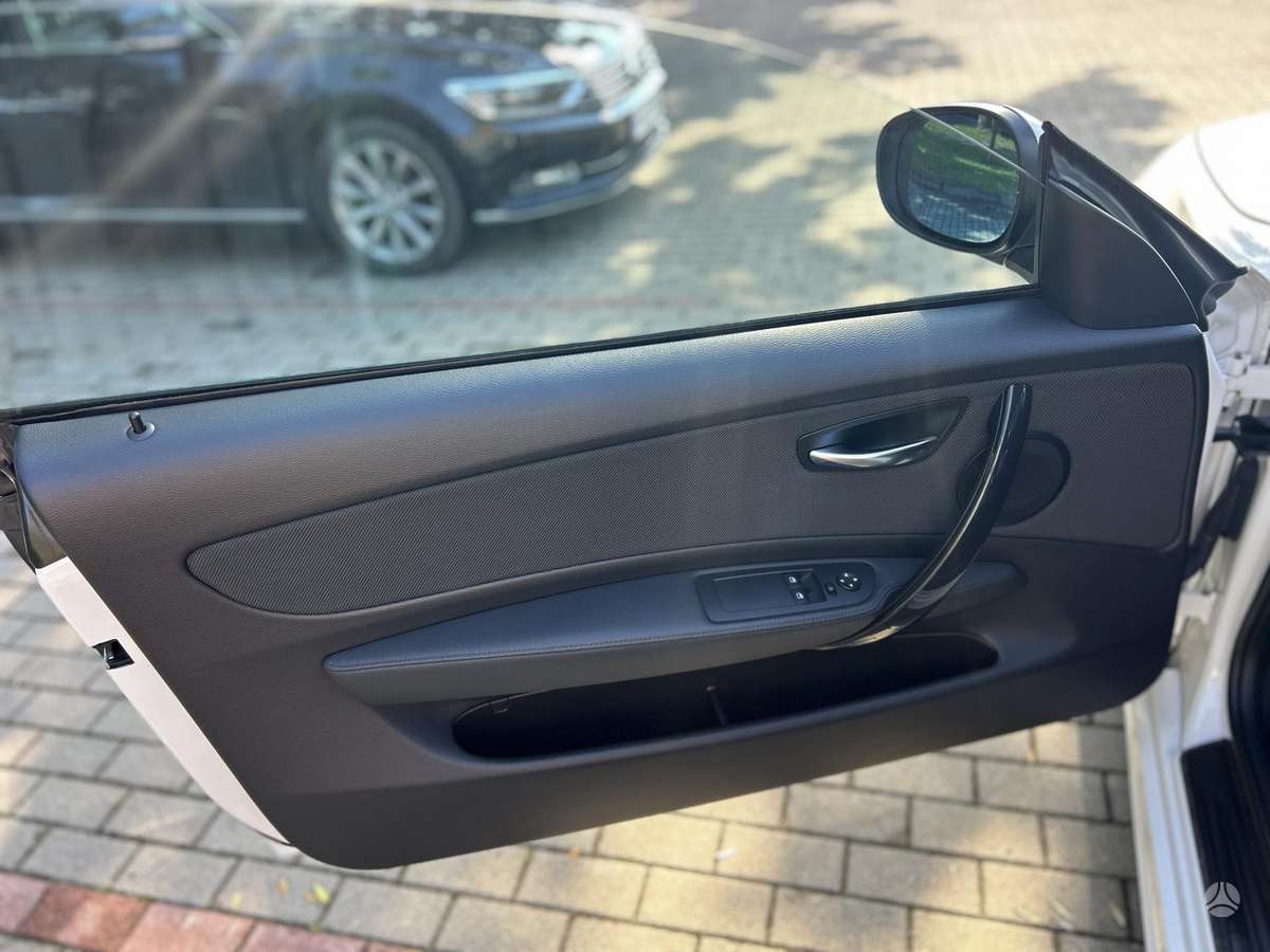 BMW 116, 2.0 l., hatchback