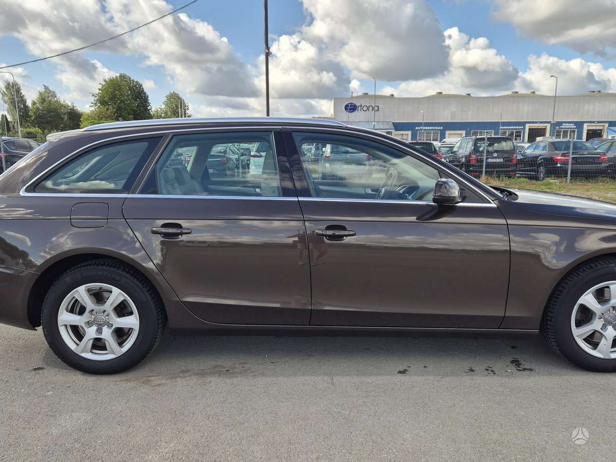 Audi A4, 2.0 l., Универсал