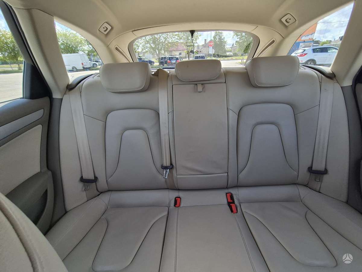 Audi A4, 2.0 l., Универсал