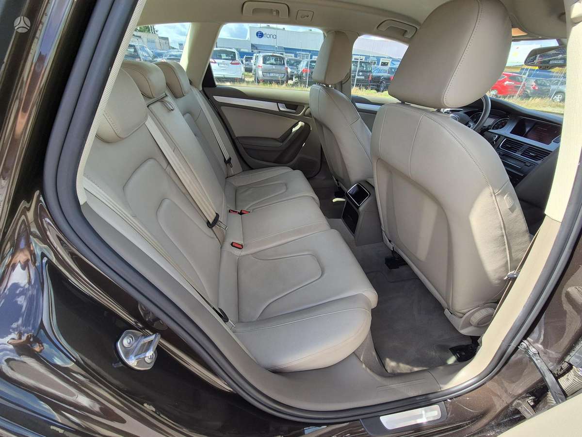 Audi A4, 2.0 l., Универсал