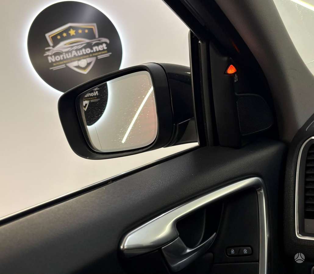 Volvo XC60 - 3
