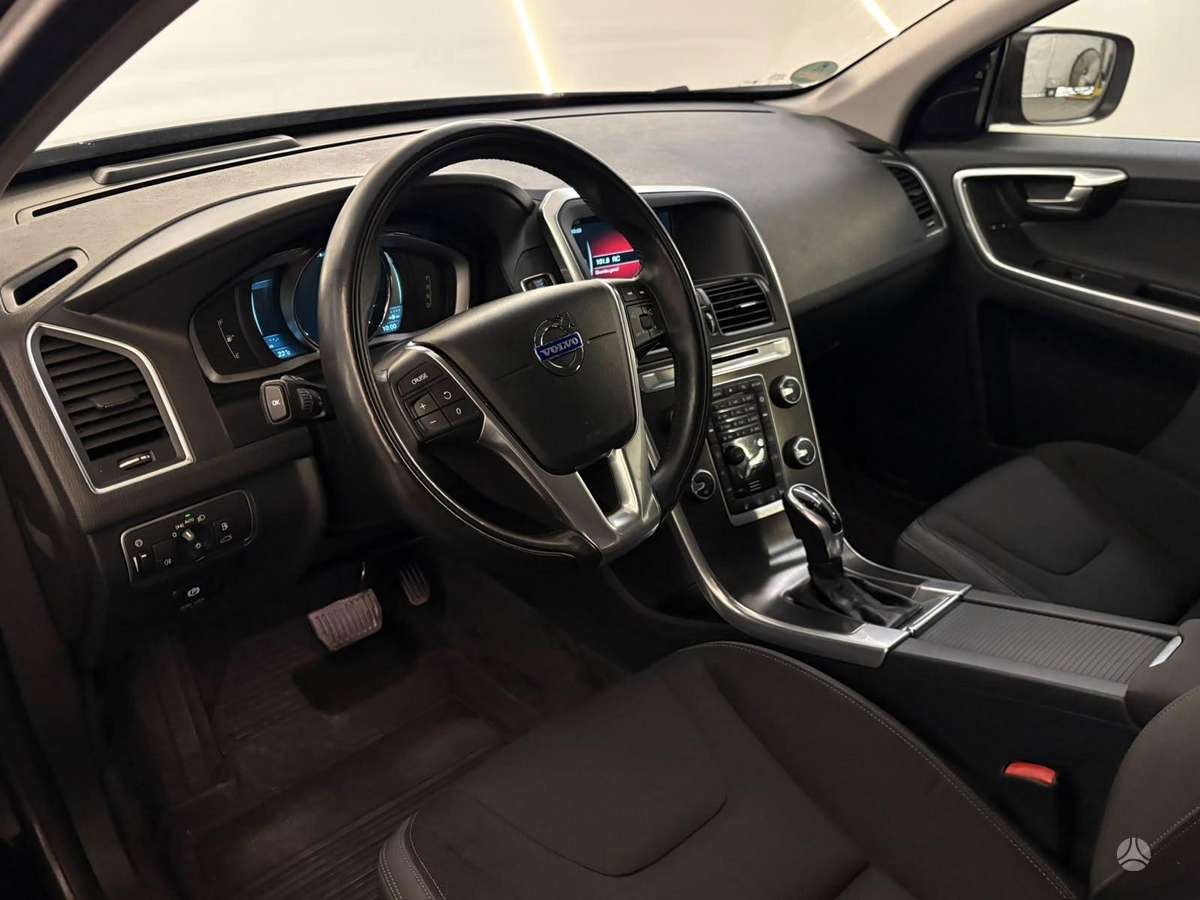 Volvo XC60 - 2