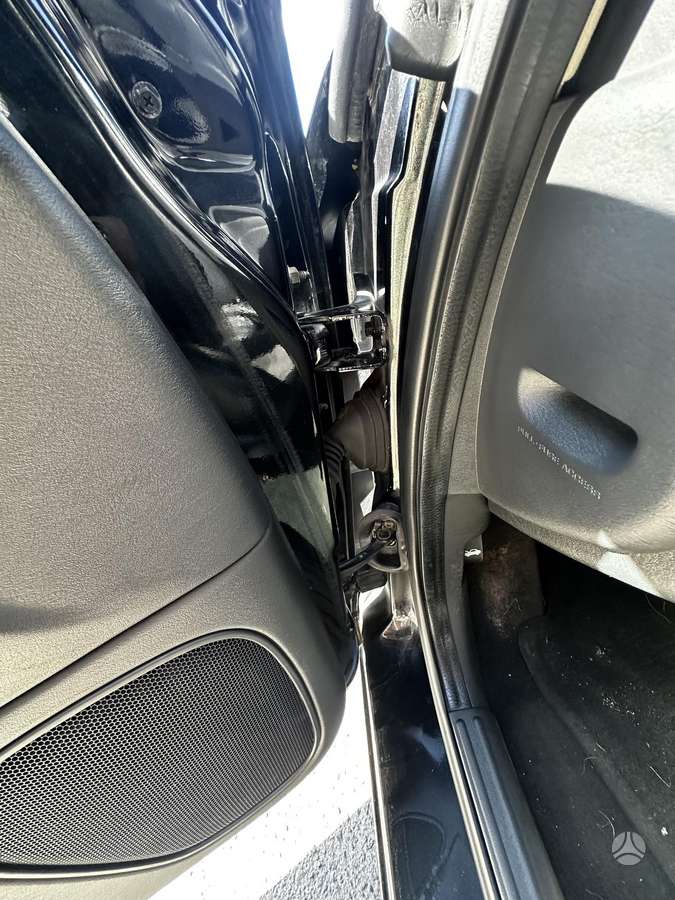 Chrysler Sebring, 2.7 l., Седан