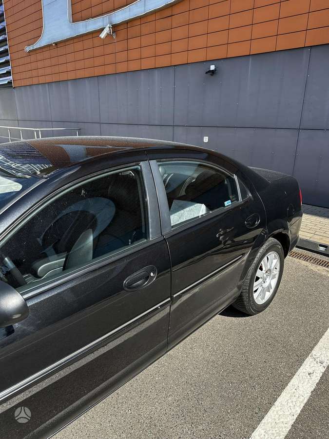 Chrysler Sebring, 2.7 l., Седан