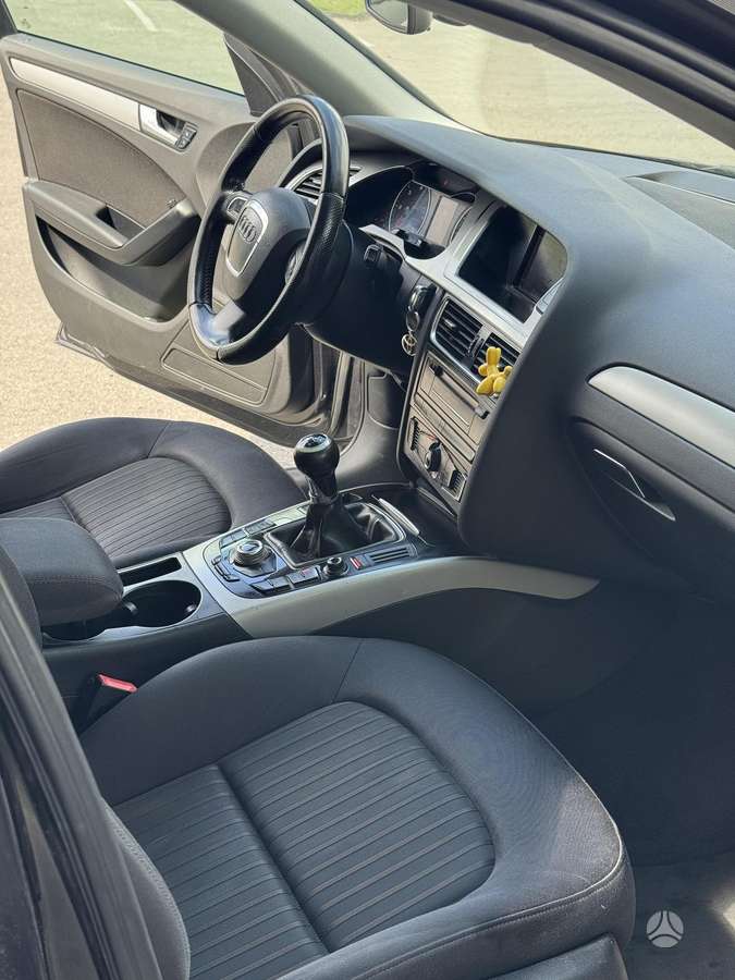 Audi A4, 2.0 l., Универсал