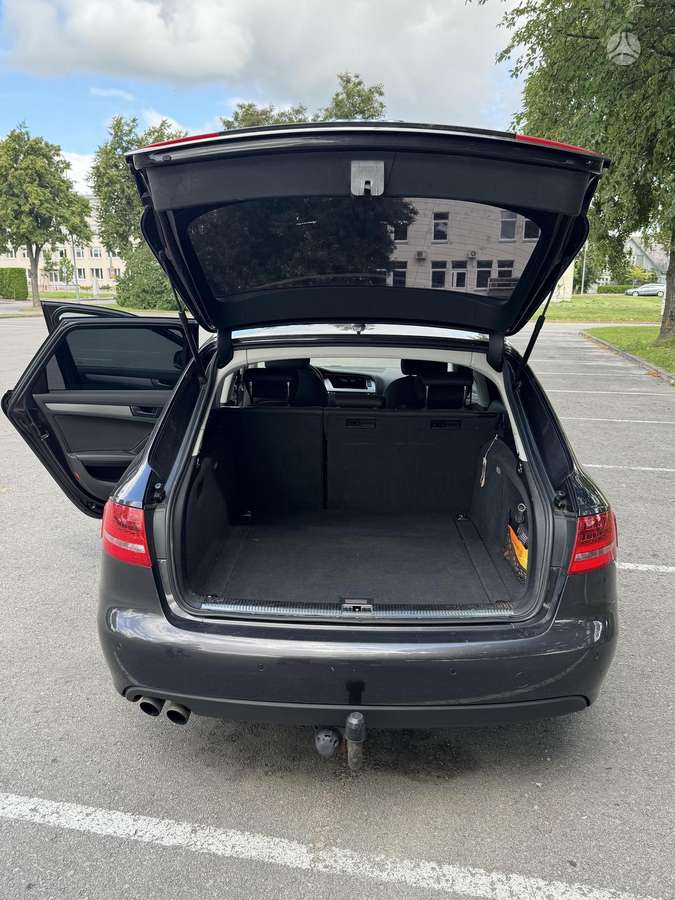 Audi A4, 2.0 l., Универсал