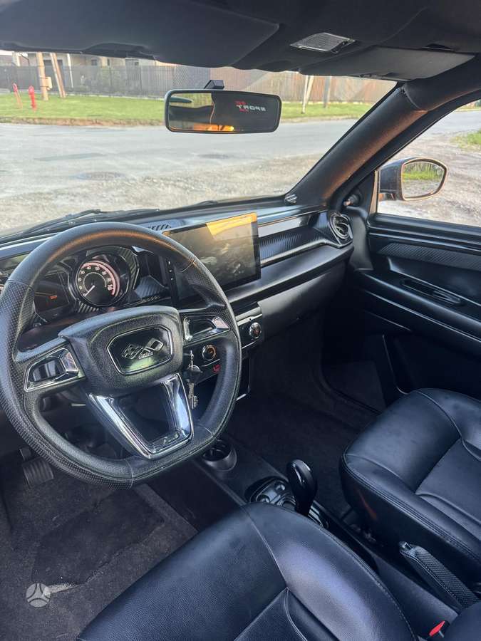 Ligier JS60, 0.5 l., hatchback