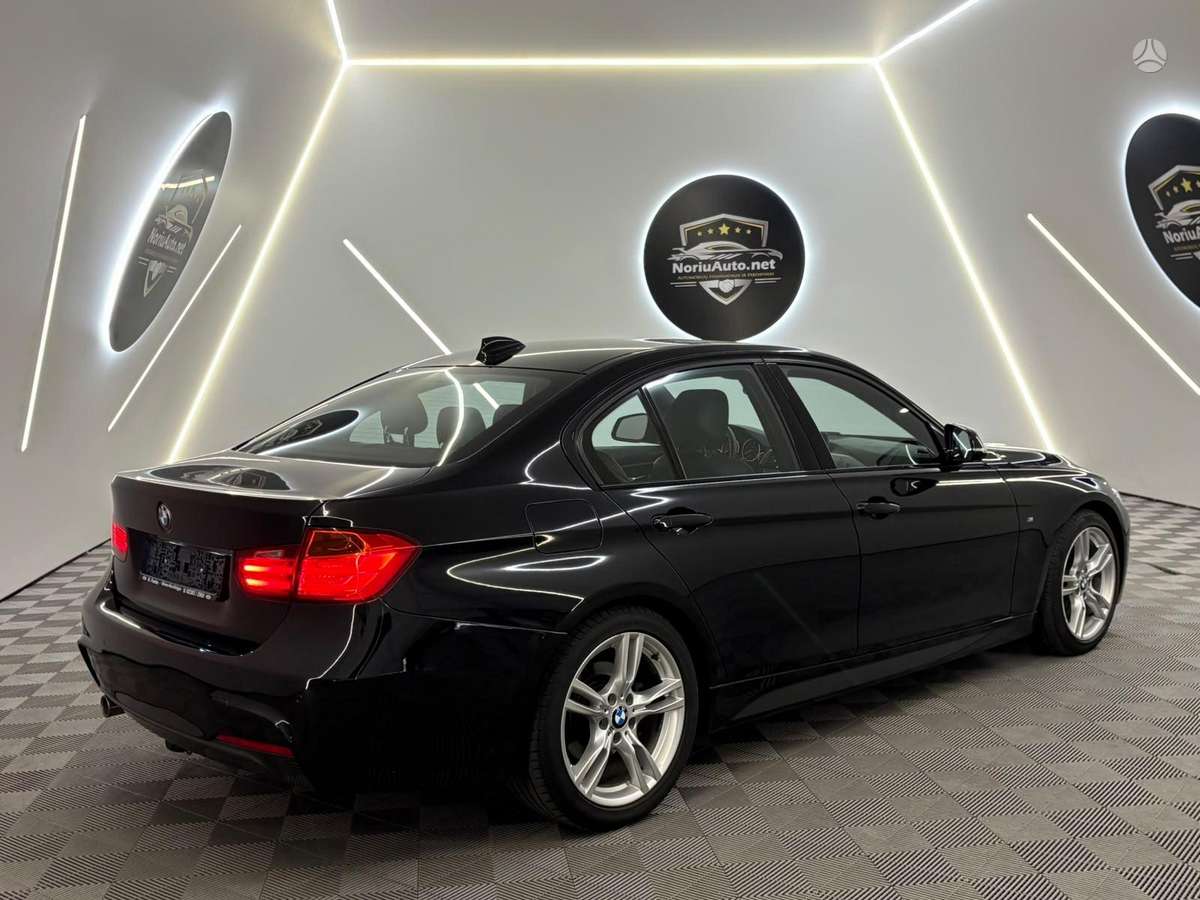 BMW 320, 2.0 l., Седан