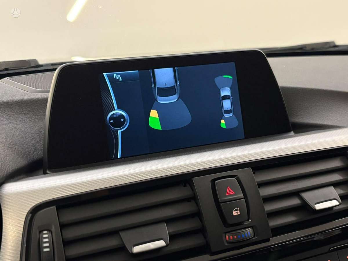 BMW 320, 2.0 l., Седан