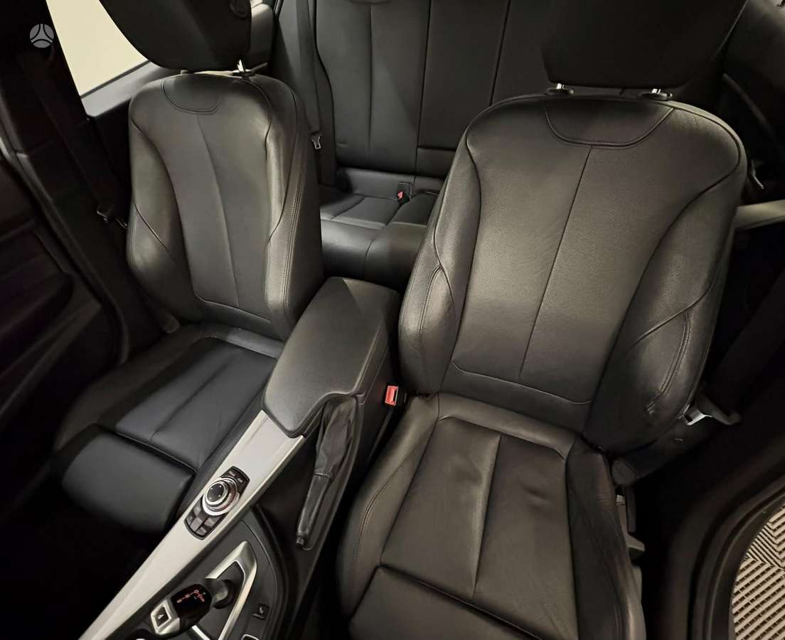 BMW 320, 2.0 l., Седан