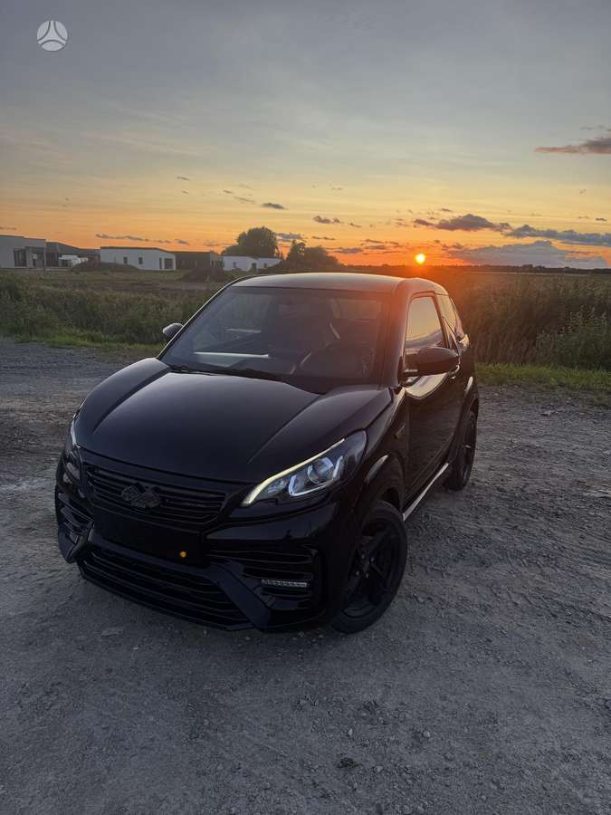 Ligier JS60, 0.5 l., hatchback
