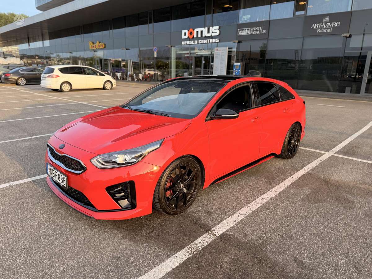 Kia ProCeed, 1.6 l., hatchback