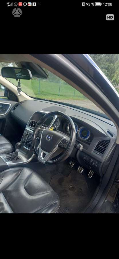 Volvo XC60 - 11