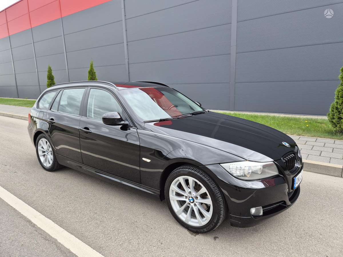 BMW 320, 2.0 l., wagon