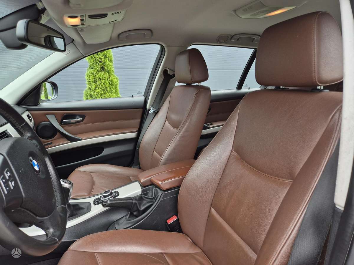BMW 320, 2.0 l., wagon