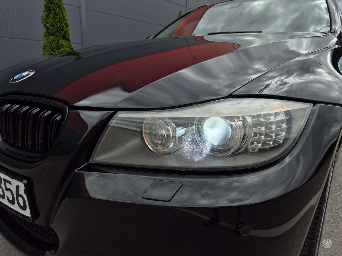 BMW 320, 2.0 l., wagon