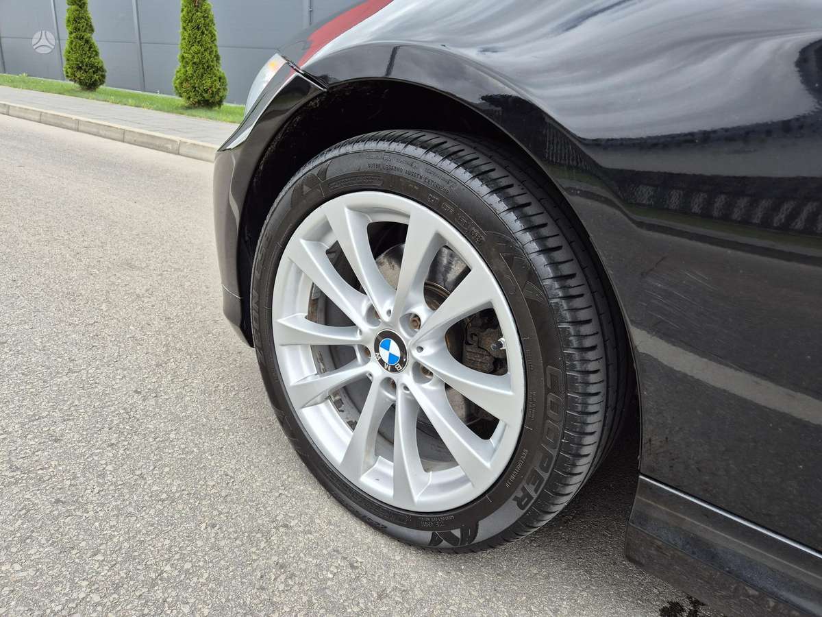 BMW 320, 2.0 l., wagon
