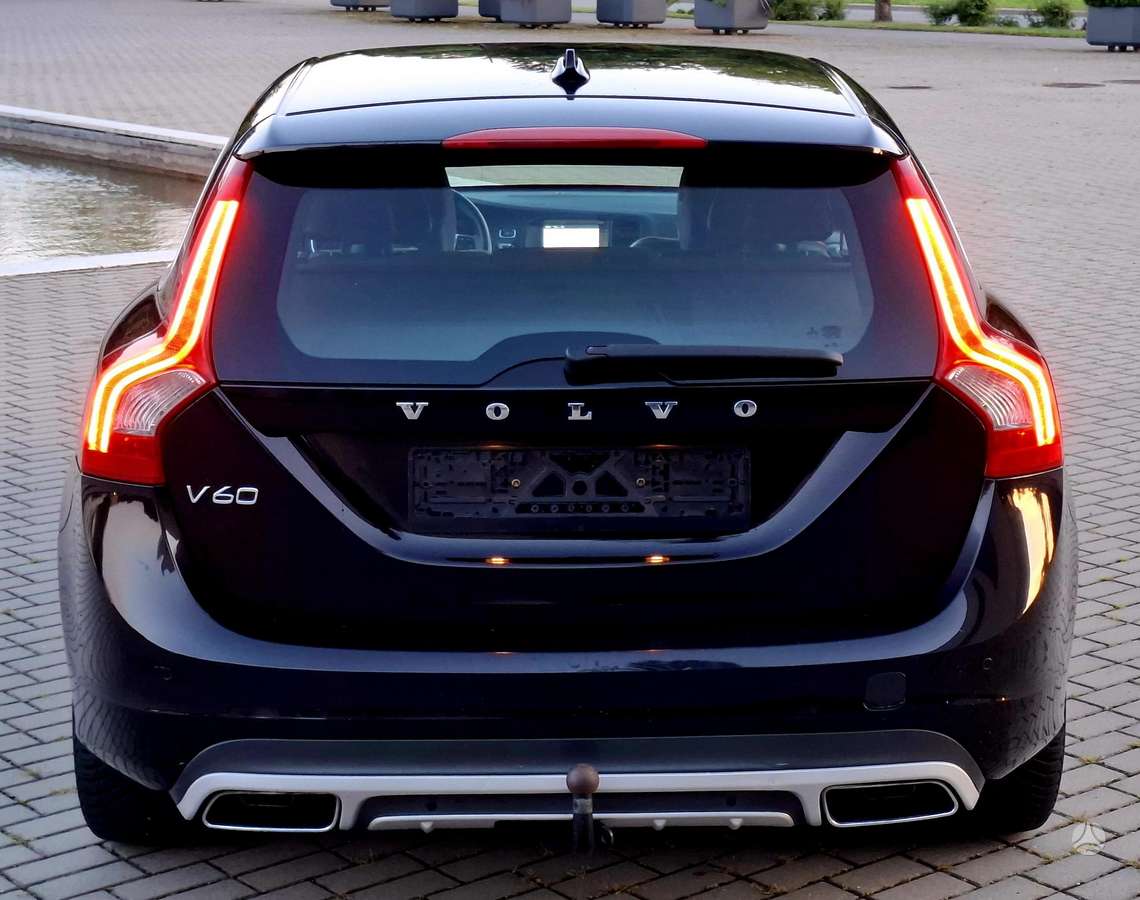 Volvo V60, 2.0 l., Универсал