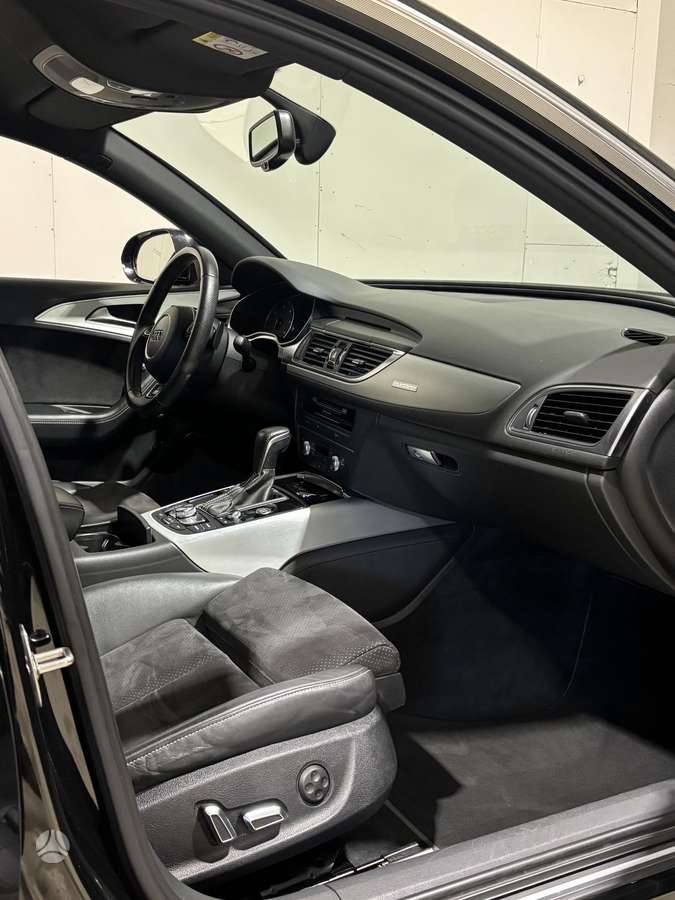 Audi A6, 3.0 l., Седан