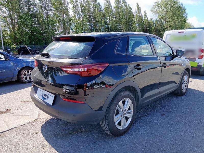 Opel Grandland по частям