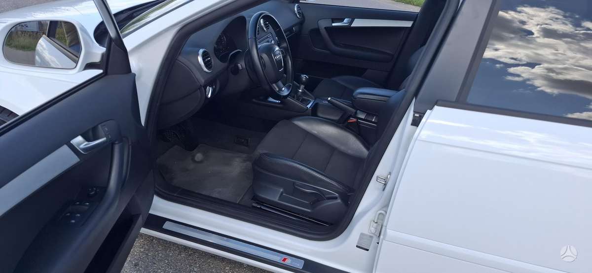 Audi A3, 1.4 l., hatchback