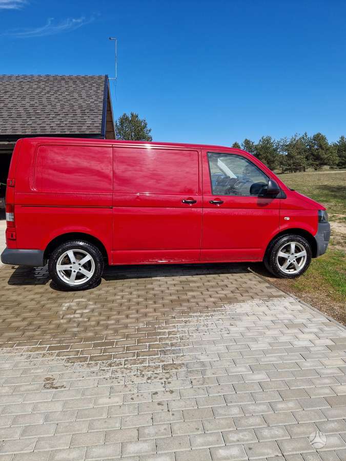 Volkswagen Transporter - 9