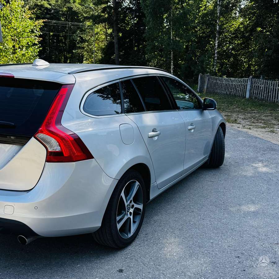 Volvo V60 - 5