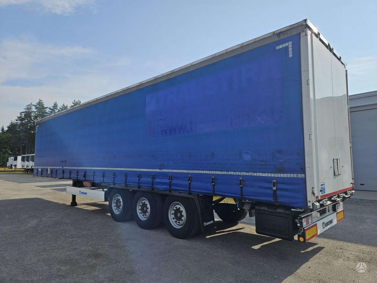 Krone SD, dropside with tarpaulin