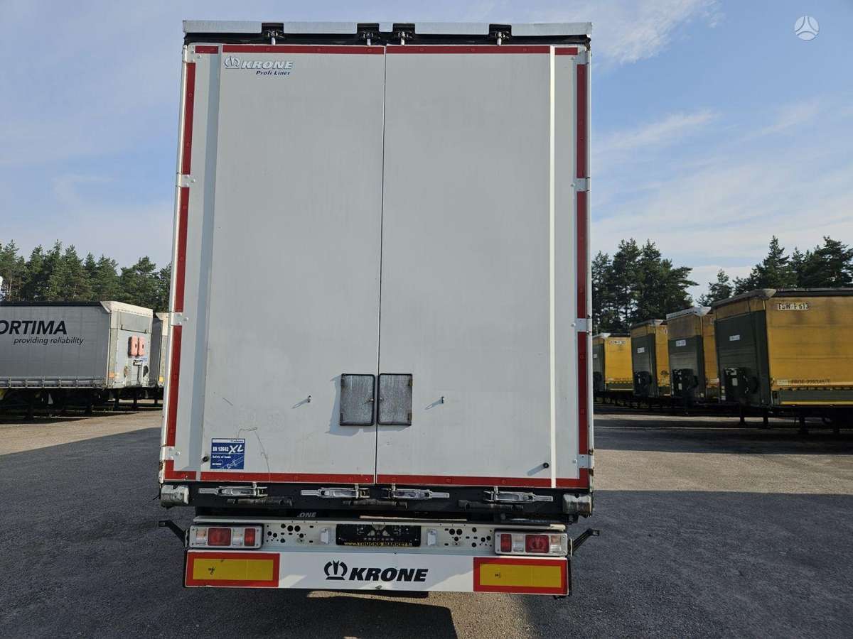Krone SD, bortinės su tentu