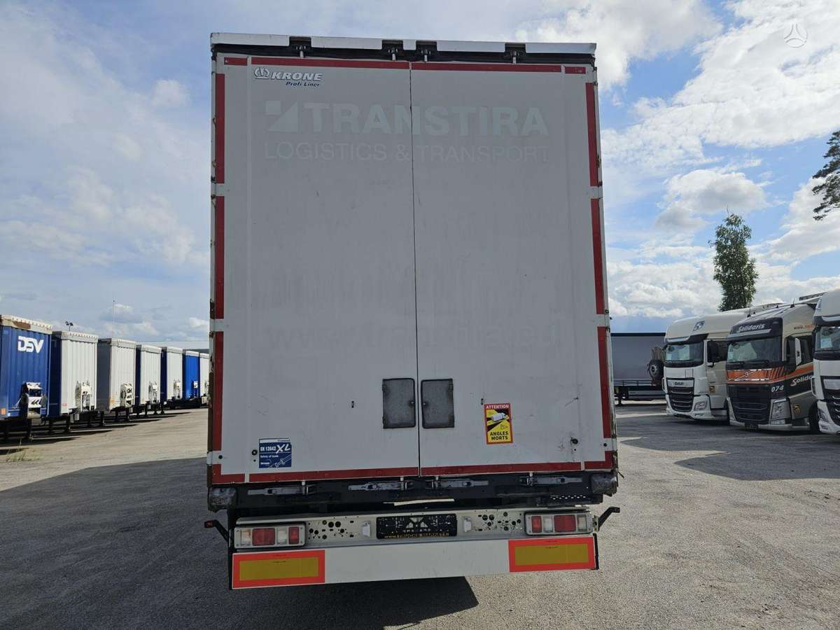 Krone SD, bortinės su tentu