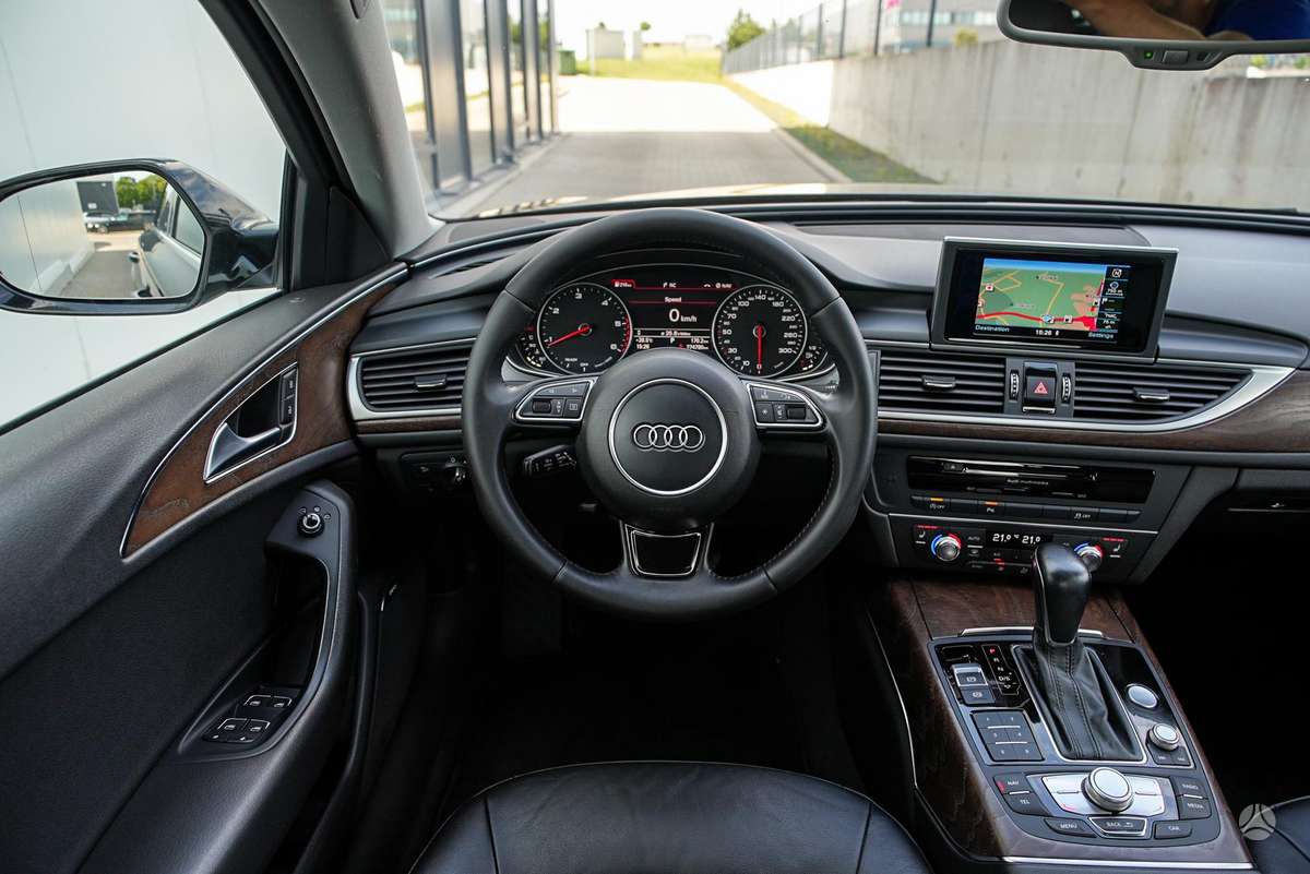 Audi A6, 2.0 l., sedanas