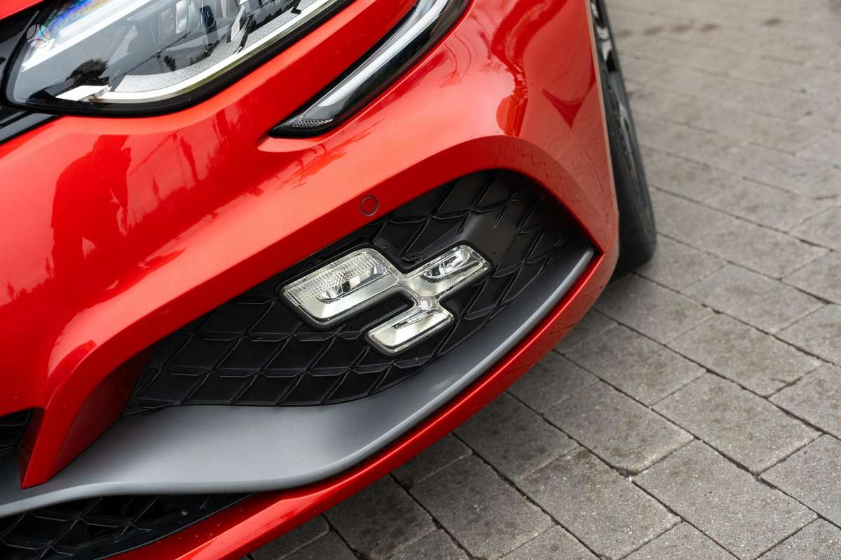 Renault Megane, 1.8 l., hatchback